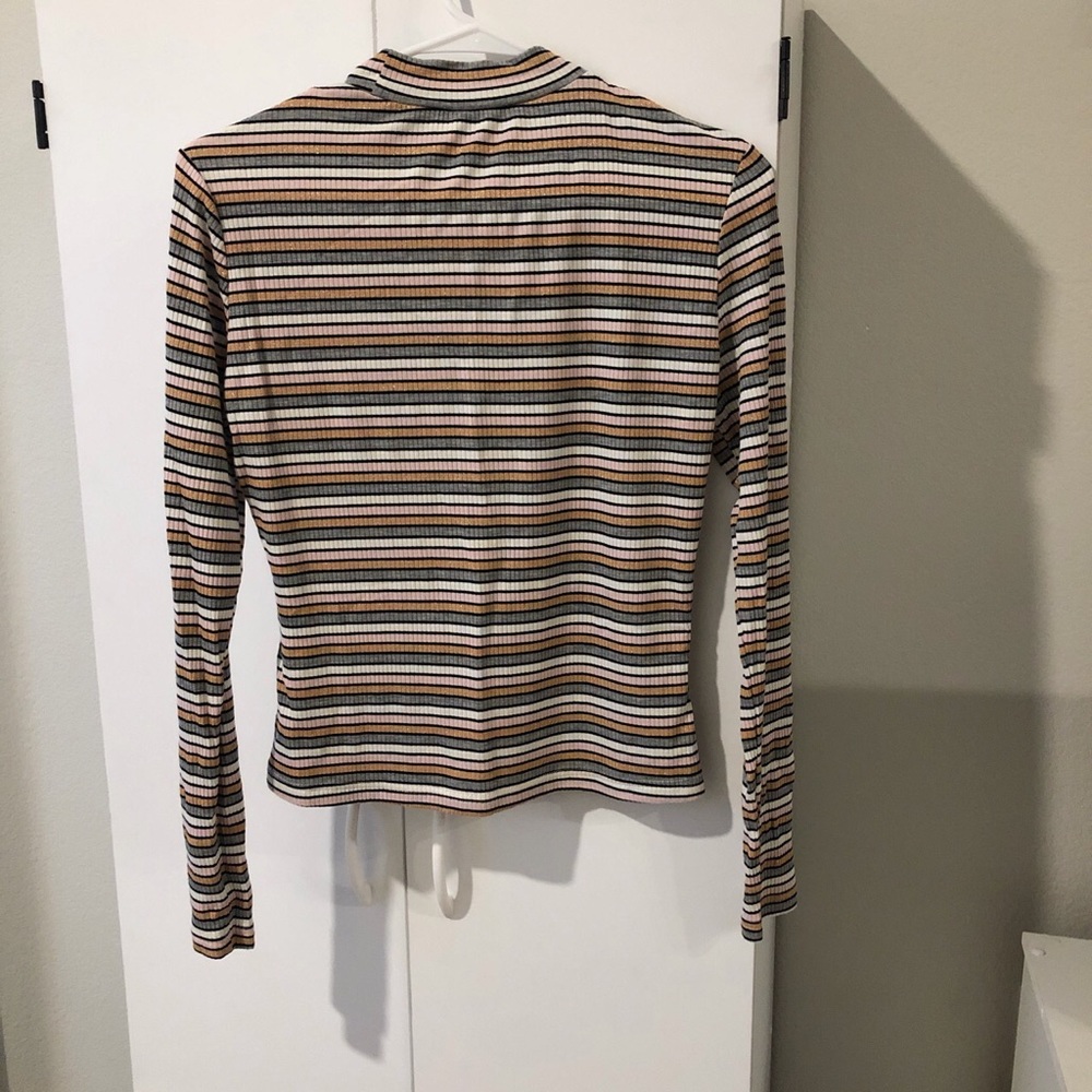 Long sleeve stripped shirt